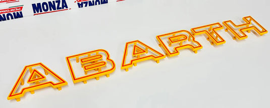 Scritta ABARTH griglia anteriore Pre-Restyling